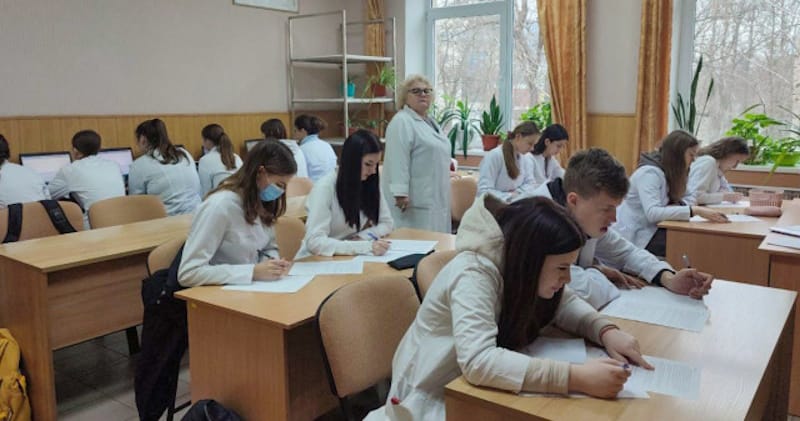 Спеціальності та факультети