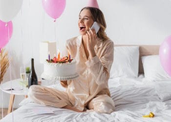 привітання з днем ​​народження жінці