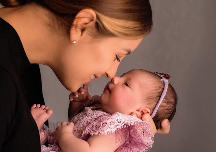 привітання мамі з днем народження доньці