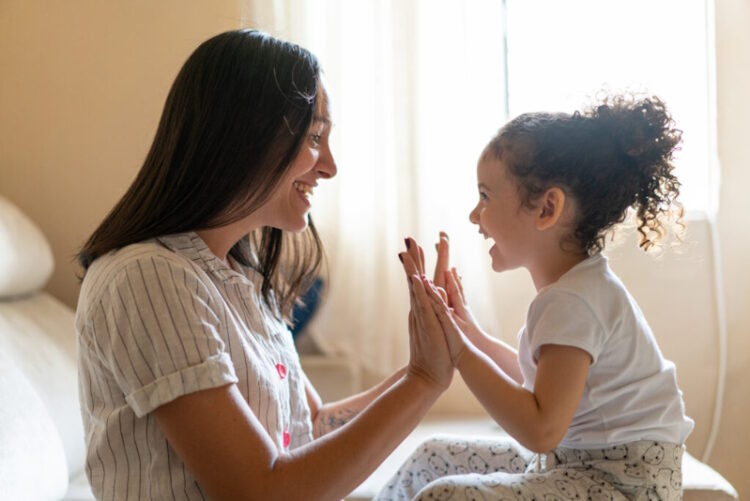 з днем ​​народження племінниці від тітки, дядька