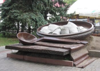 Пам'ятний знак Полтавській галушці