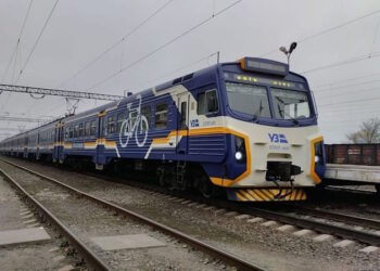 електричка полтава карлівка