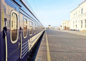 Поїзд 129 Полтава — Ужгород