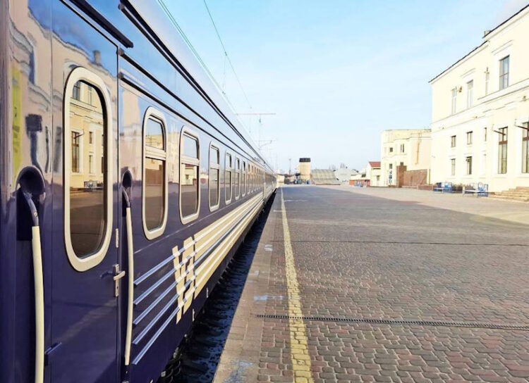 Поїзд 129 Полтава — Ужгород