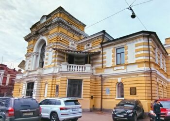 Кінотеатр «Колос» чекає на відродження: фінансування досі не знайдено