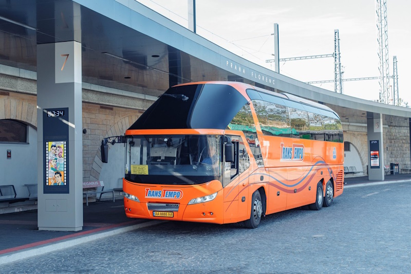 автобусів на автостанції Полтава-4