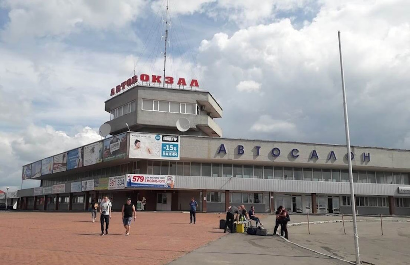 Автобус Полтава - Хмельницький