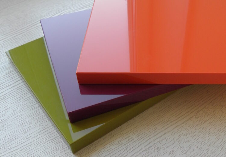 Глянцевые МДФ